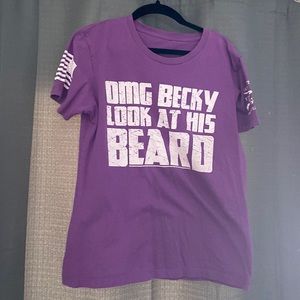 Grunt style women’s cut shirt. Size L